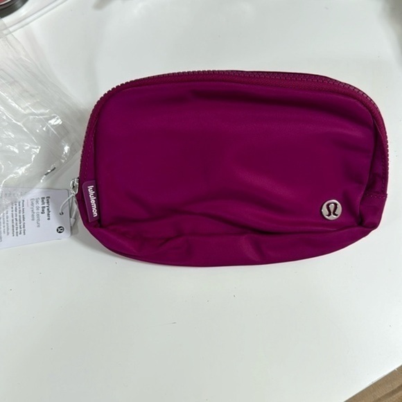 lululemon athletica Handbags - Lululemon Belt Bag Wildberry 1l